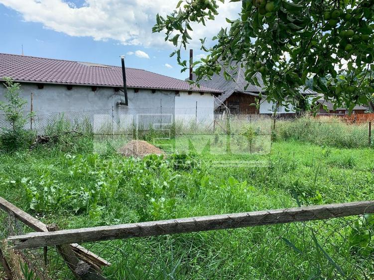 Casă individuală cu 2 camere cu Canalizare în Cacica