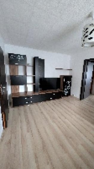 Inchiriez apartament 2 camere - 5