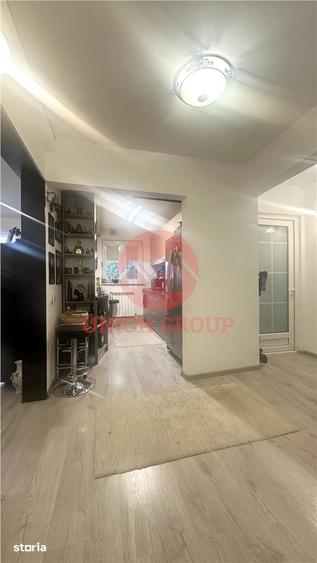 Apartament cu 3 camere decomandat în Km 4