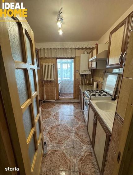 Apartament cu 2 camere decomandat în Nicolina