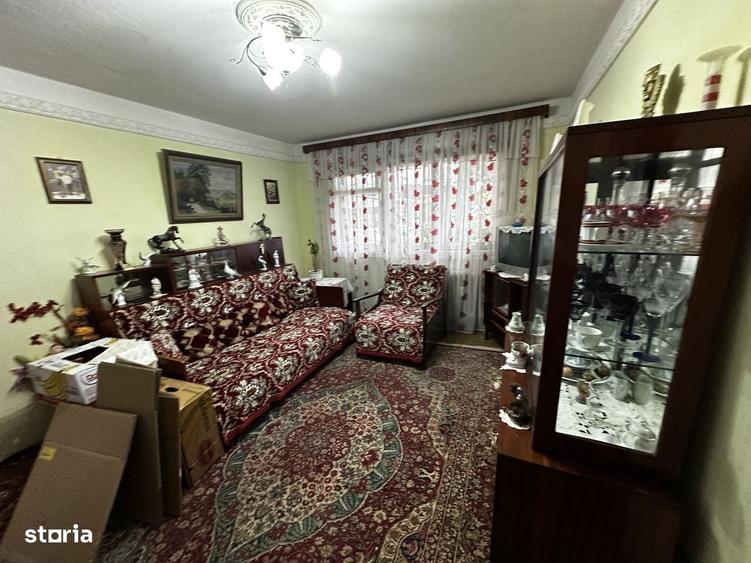 Apartament cu 2 camere semidecomandat în Central