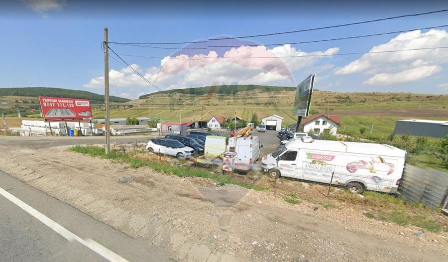 Teren Construcții intravilan de 10000 mp, în Vâlcele