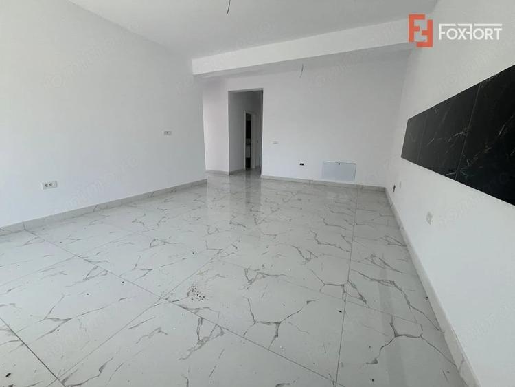 Duplex cu 4 camere si teren de 250 mp - Mosnita Noua - 11