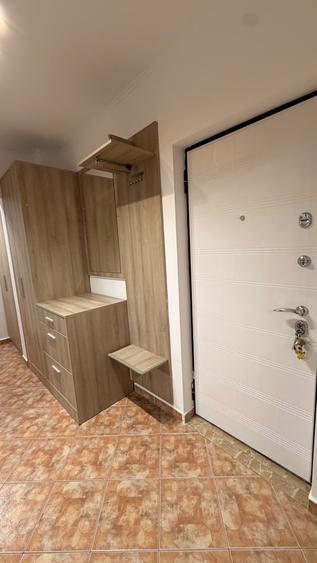 Apartament cu 2 camere, mobilat în Banu Manta