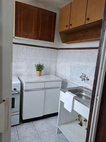 Apartament cu 2 camere semidecomandat în Solidarității