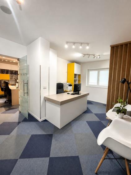 Apartament cu 3 camere în Unirii