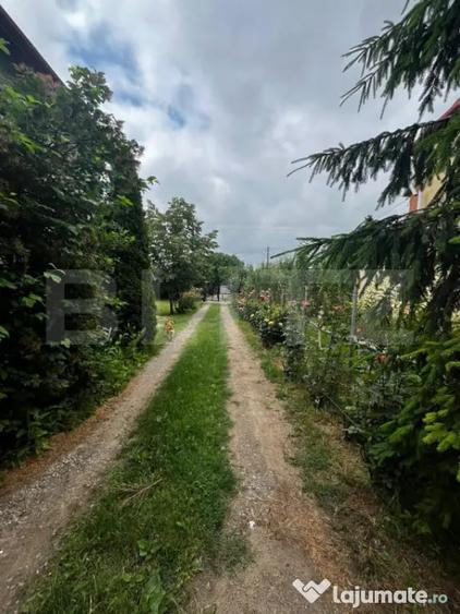 Casă cu 4 camere cu Teren 1500 Mp în Central