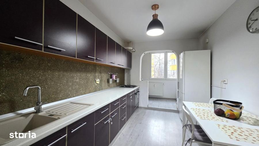 Apartament cu 4 camere, mobilat în Rahova