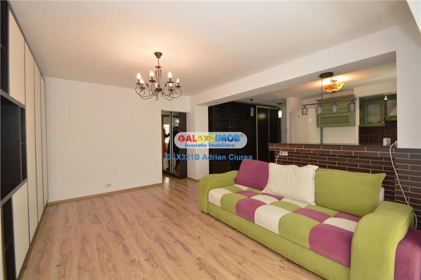 Apartament cu 2 camere decomandat în Decebal