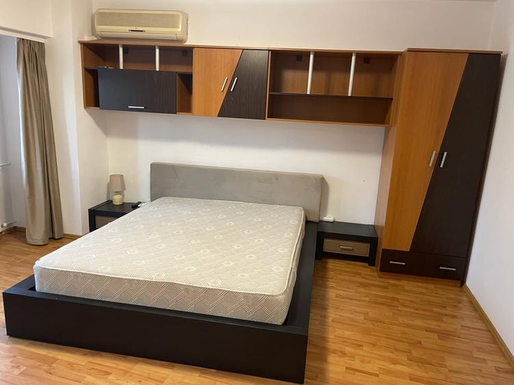 Apartament cu 3 camere decomandat în Unirii