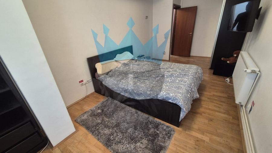 Casă individuală cu 5 camere cu Canalizare în Rahova