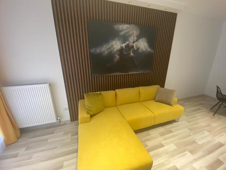 Apartament cu 2 camere în Exterior Est