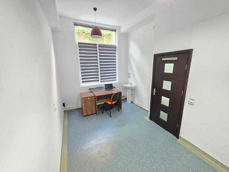 Inchiriez cabinet medical in fosta Policlinica Studenteasca Copou Iasi - 4