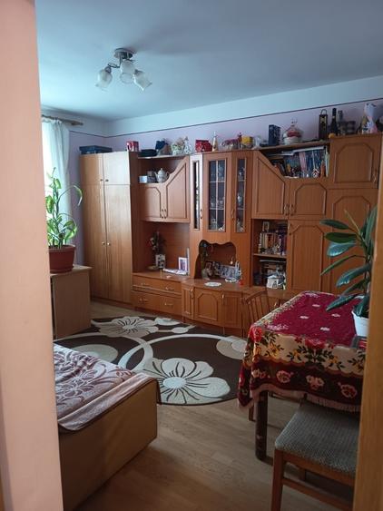 Apartament cu 3 camere decomandat în Ultracentral