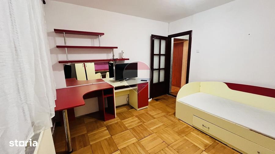 Apartament cu 2 camere decomandat în Rogerius
