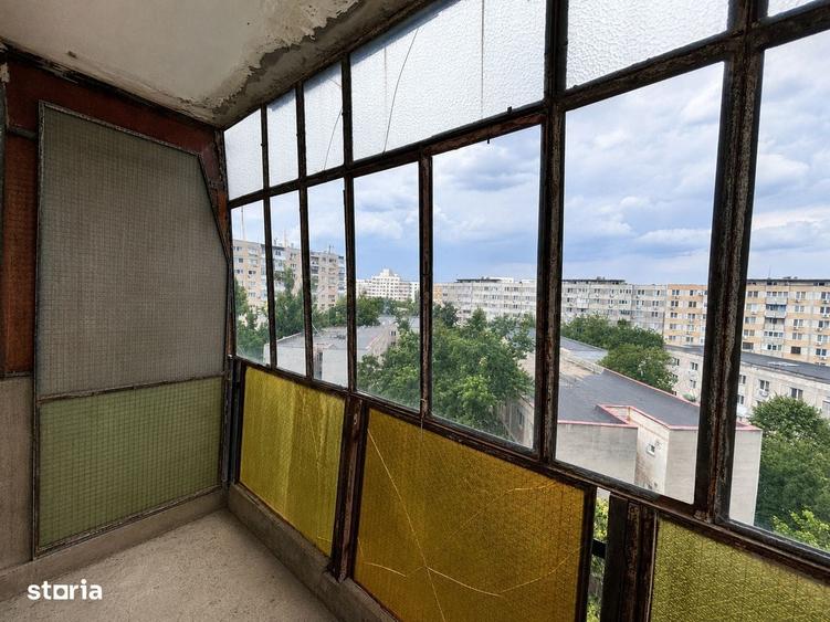 Apartament cu 3 camere decomandat în Gorjului
