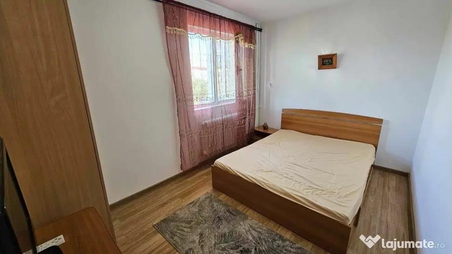 Apartament cu 2 camere nedecomandat în Central