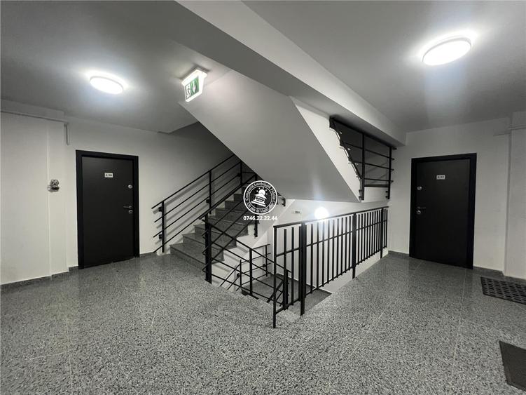Apartament cu 3 camere decomandat în Cug