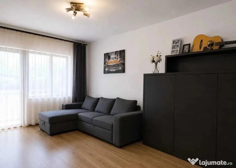 Apartament cu 2 camere decomandat în Centrul Civic