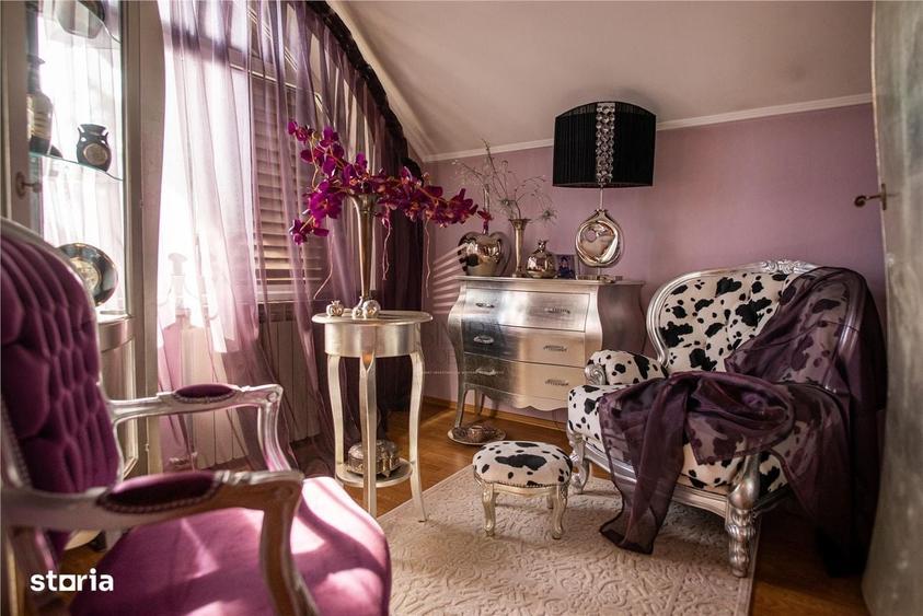 Casă cu 4 camere cu Teren 1229 Mp în Sânmartin