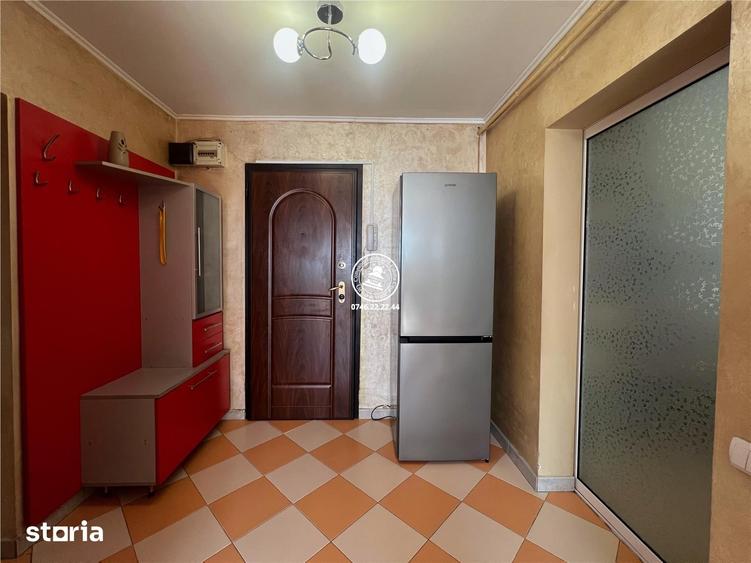 Apartament cu 3 camere decomandat în Frumoasa
