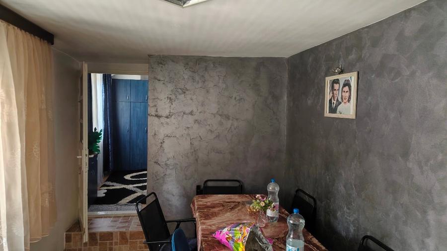 Casă individuală cu 3 camere cu Garaj în Casicea
