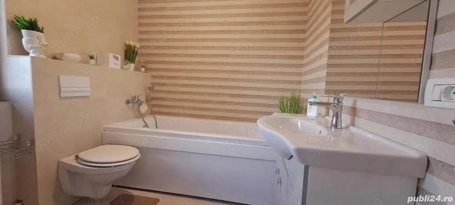 Casă cu 5 camere în Central