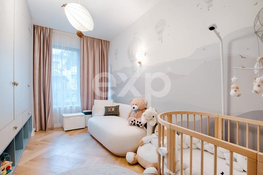 Apartament cu 4 camere decomandat, mobilat în Kiseleff