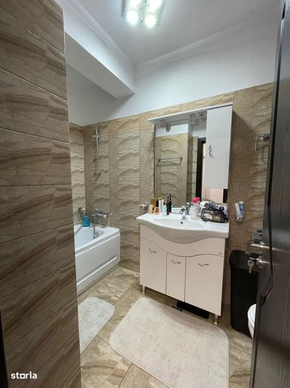 Apartament cu 2 camere, mobilat în Timpuri Noi