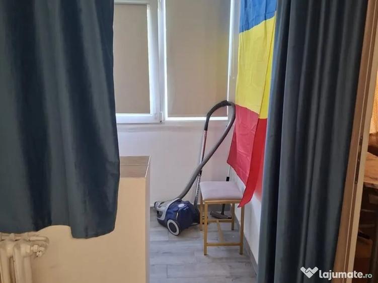 Garsonieră în Apărătorii Patriei