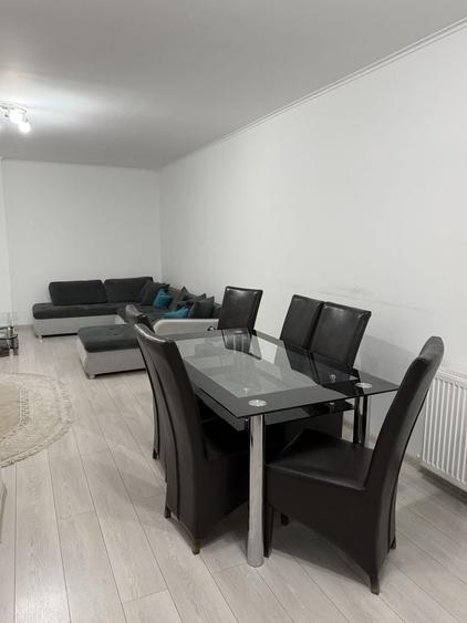 Apartament cu 2 camere decomandat în Exterior Vest