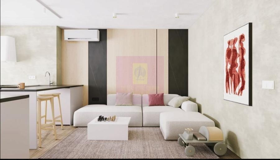 Apartament cu 3 camere semidecomandat în Unirii
