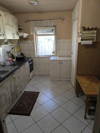 Apartament cu 2 camere nedecomandat în Central