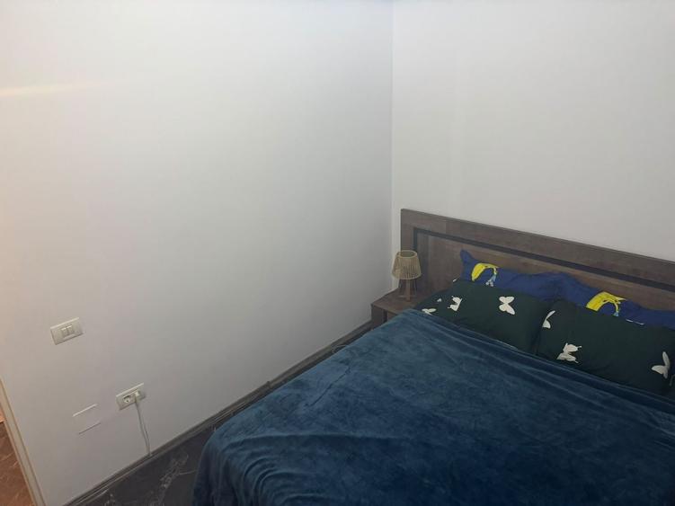 Apartament cu 3 camere decomandat, mobilat în Berceni