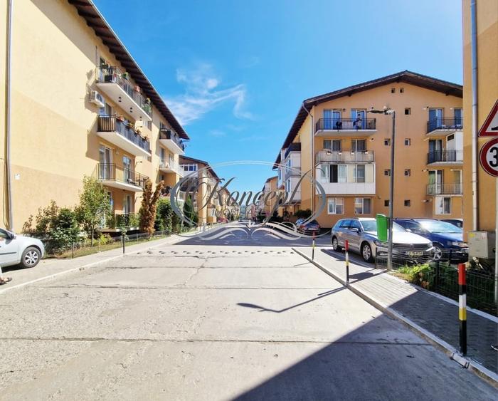 Apartament cu 3 camere semidecomandat, mobilat în Florești