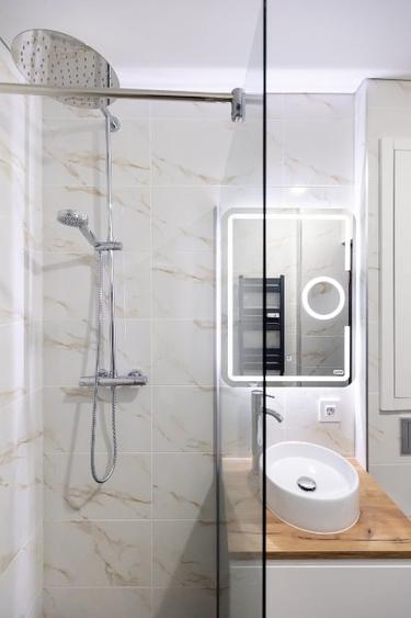 Apartament cu 2 camere, mobilat în Banu Manta