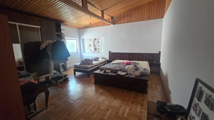 Casă cu 3 camere cu Teren 400 Mp în 1 Mai