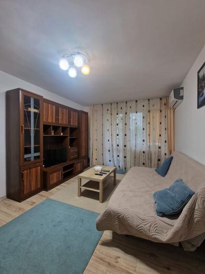 Apartament cu 2 camere semidecomandat, mobilat în Nicolae Grigorescu