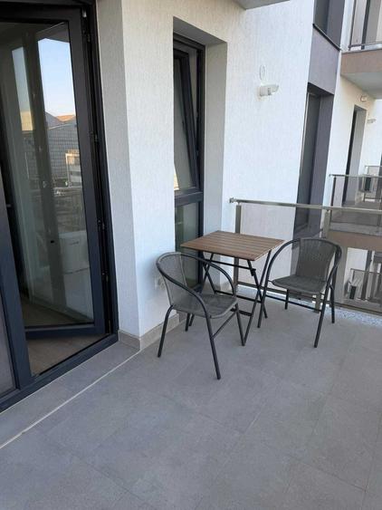 Inchiriere garsoniera + loc parcare in Hils Titanium - 4