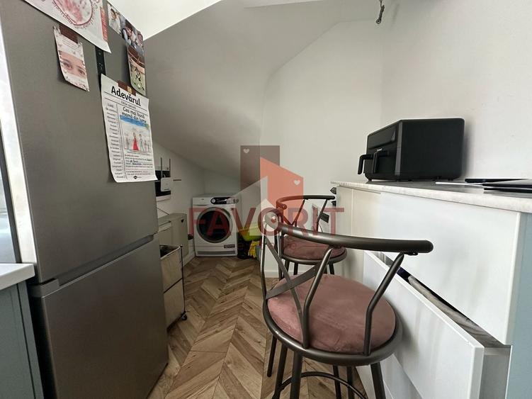 Duplex cu 4 camere cu Canalizare în Săcălaz