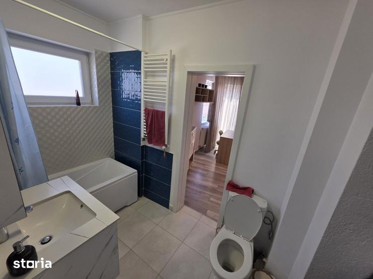 Apartament cu 4 camere în Armeneasca