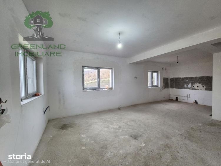 Apartament cu 4 camere în Ciurea