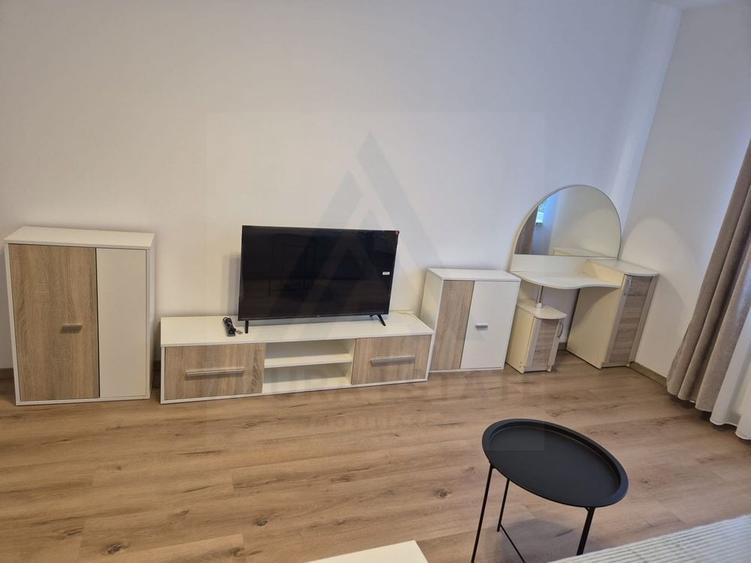 Apartament modern 3 camere  75 mp Complet renovat et 1 cartier Ștrand - 4