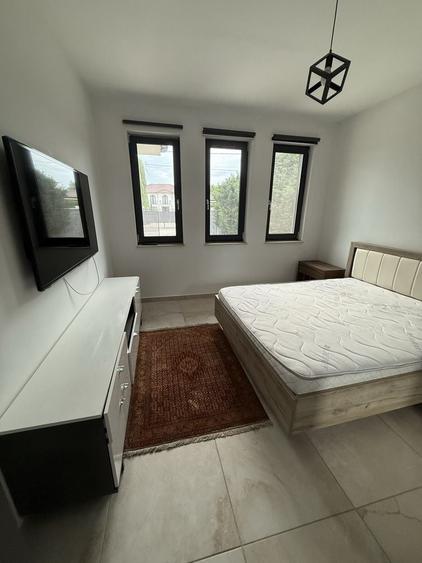 Casă cu 4 camere cu Teren 898 Mp în Firiza