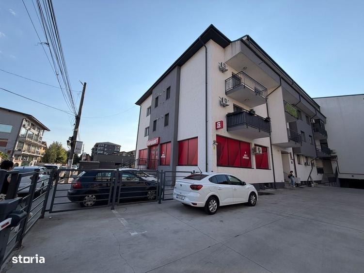 Apartament cu 3 camere decomandat în Dobroești