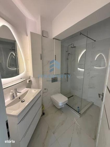Apartament cu 2 camere decomandat în 1 Mai