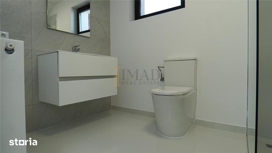 Casă cu 5 camere cu Teren 536 Mp în Doicești