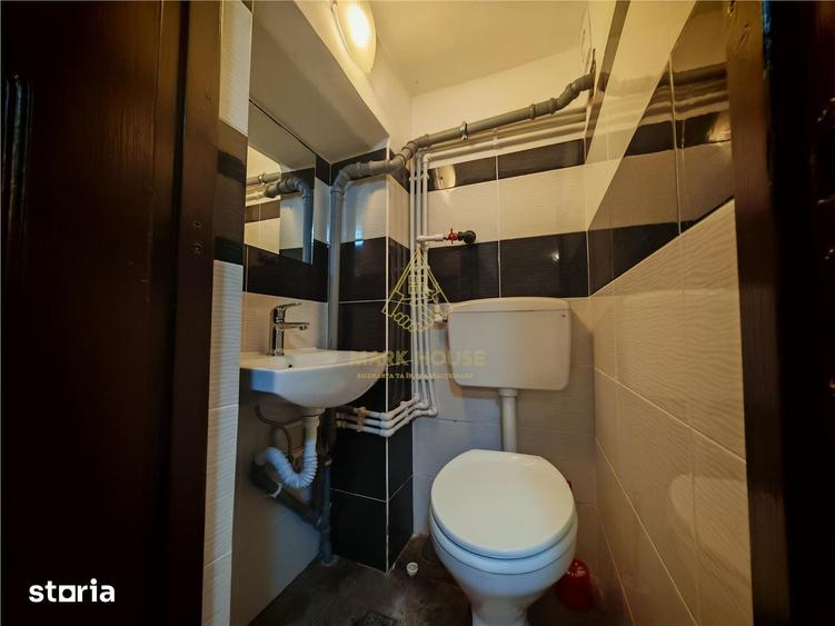 Spațiu comercial, de 54 mp, în Central