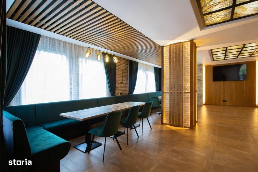 Casă cu 4 camere cu Teren 4000 Mp în Central