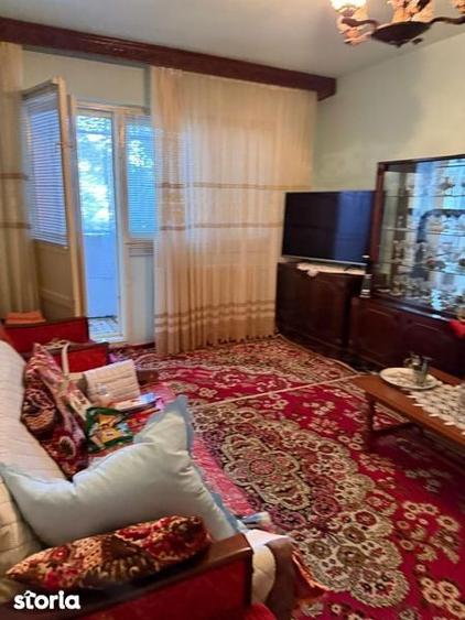 Apartament cu 2 camere decomandat în Vest
